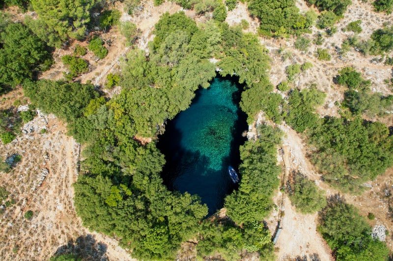 Lago di montagna in Grecia